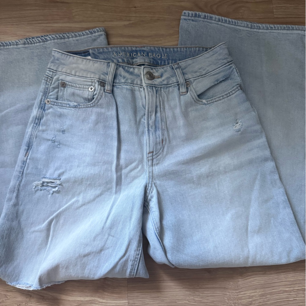 AE Straight leg jeans